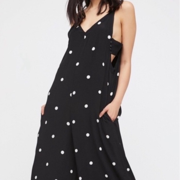 track pants womens outfit